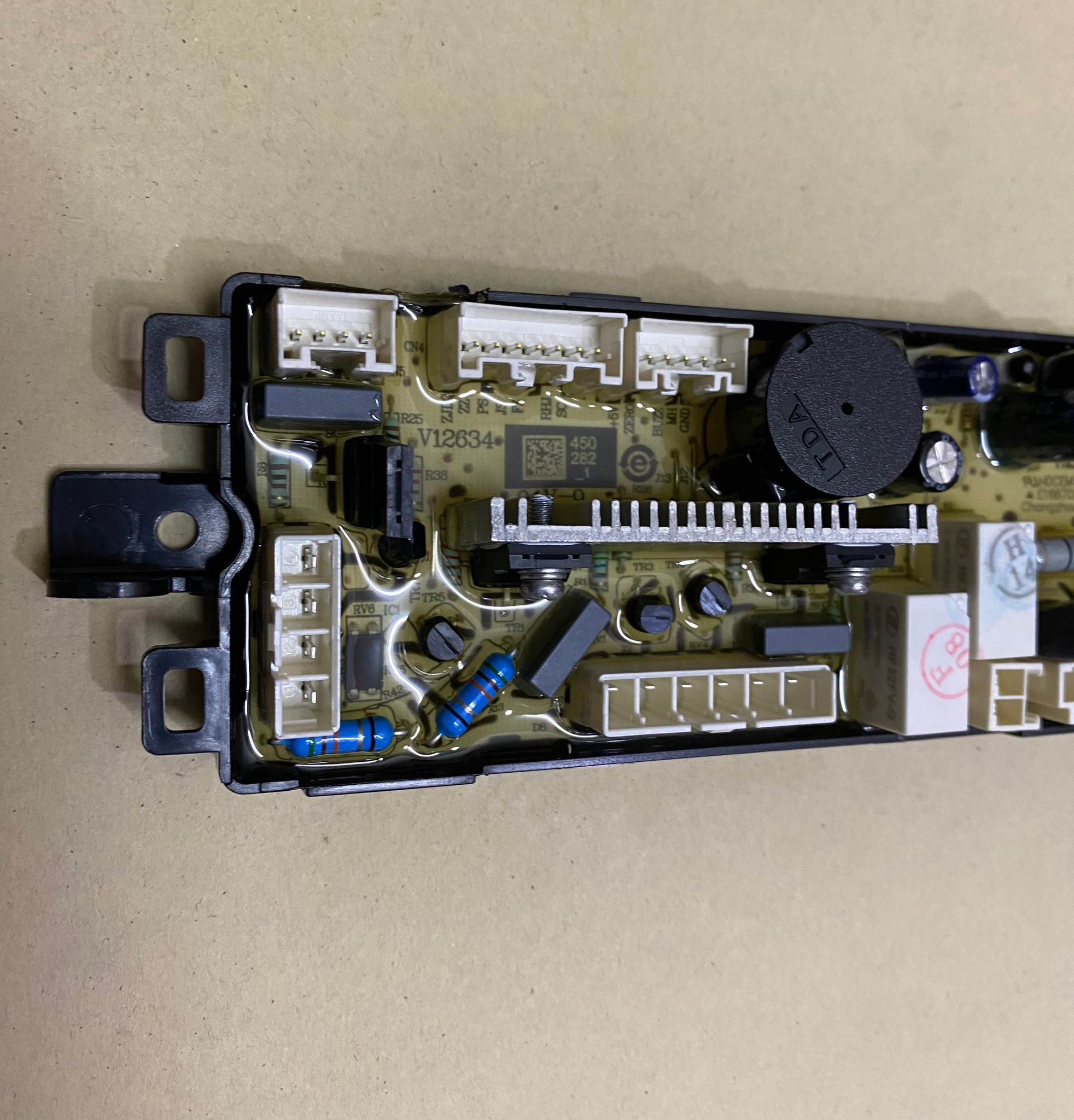 2D1CF085-B127-4887-8405-6A67B1F04FAF