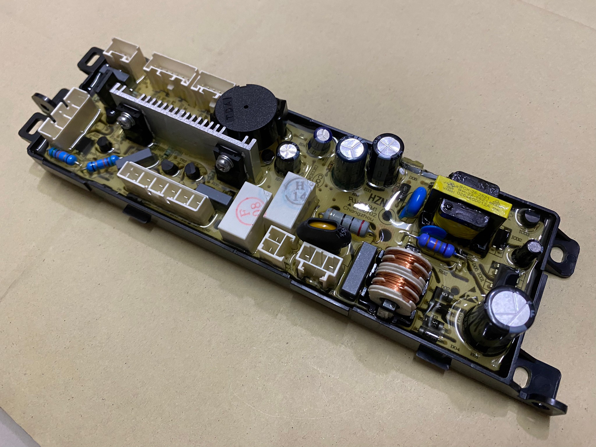 8B15CFAE-F3D9-4350-B8A4-78AB69E6C38D